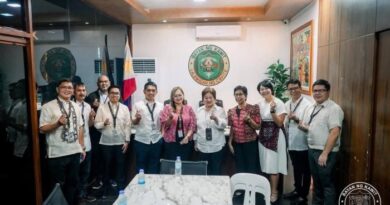 COA Visits Kawit LGU to Strengthen Partnership for Transparent Governance